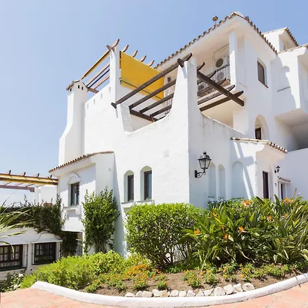 Aldea Blanca 14 N8 * Marbella